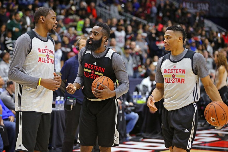 yl23455永利官网-三少球迷狂喜日！杜兰特&amp;威少&amp;哈登今日同砍25+ 各自球队都赢球